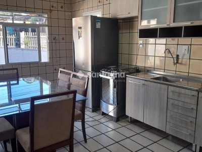 Casa à venda com 312m², 3 quartos, 1 suíte, 4 vagas no bairro Lagoa da Conceição em Florianópolis - Foto 8