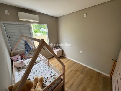 Casa à venda com 147m², 3 quartos, 1 suíte, 2 vagas no bairro Ribeirão da Ilha em Florianópolis - Foto 20