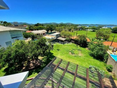 Casa à venda com 260m², 3 quartos, 3 suítes, 2 vagas no bairro Lagoa da Conceição em Florianópolis - Foto 14