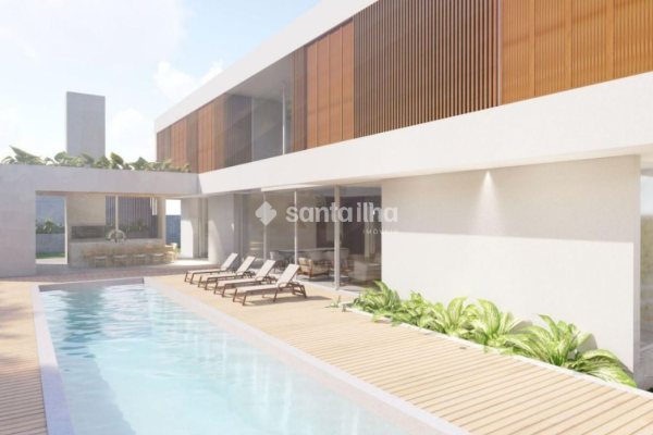 Casa em Condomínio à venda com 440m², 3 quartos, 3 suítes, 4 vagas no bairro Rio Tavares em Florianópolis