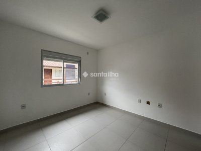 Casa para alugar com 80m², 2 quartos, 1 vaga no bairro Campeche em Florianópolis - Foto 11