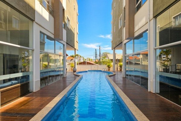 Apartamento à venda com 71m², 2 quartos, 1 suíte, 1 vaga no bairro Campeche em Florianópolis