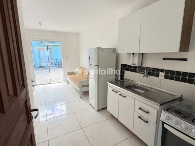 Casa à venda com 53m², 2 quartos no bairro Campeche em Florianópolis - Foto 4
