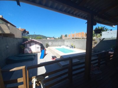 Casa à venda com 114m², 3 quartos, 1 suíte, 2 vagas no bairro Campeche em Florianópolis - Foto 13