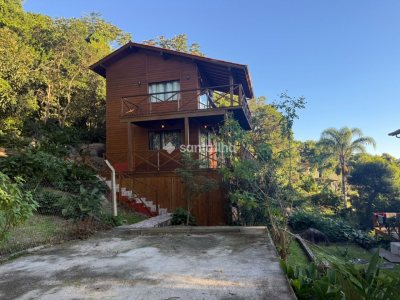 Casa à venda com 130m², 2 quartos, 1 suíte, 1 vaga no bairro Barra da Lagoa em Florianópolis - Foto 5