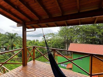 Casa à venda com 130m², 2 quartos, 1 suíte, 1 vaga no bairro Barra da Lagoa em Florianópolis - Foto 15