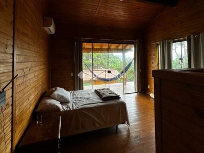 Casa à venda com 130m², 2 quartos, 1 suíte, 1 vaga no bairro Barra da Lagoa em Florianópolis - Foto 17