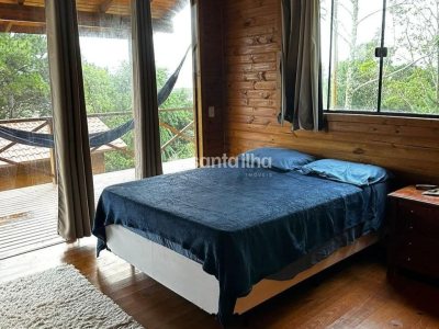 Casa à venda com 130m², 2 quartos, 1 suíte, 1 vaga no bairro Barra da Lagoa em Florianópolis - Foto 21