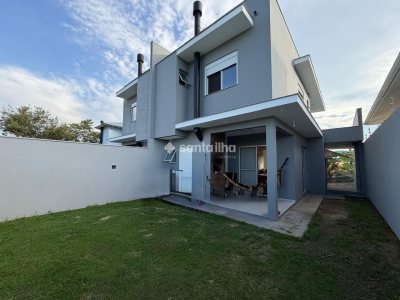 Casa à venda com 135m², 3 quartos, 1 suíte, 1 vaga no bairro Carianos em Florianópolis - Foto 21