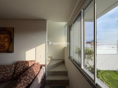 Casa à venda com 135m², 3 quartos, 1 suíte, 1 vaga no bairro Carianos em Florianópolis - Foto 12