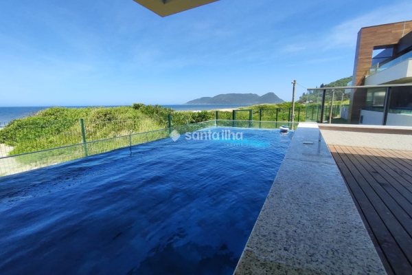 Apartamento à venda com 260m², 3 quartos, 3 suítes, 2 vagas no bairro Morro das Pedras em Florianópolis