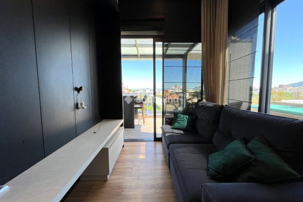 Cobertura à venda com 119m², 2 quartos, 1 suíte, 2 vagas no bairro Campeche em Florianópolis