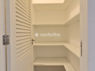 Casa à venda com 180m², 3 quartos, 3 suítes, 2 vagas no bairro Campeche em Florianópolis - Foto 12