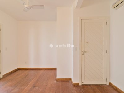 Casa à venda com 180m², 3 quartos, 3 suítes, 2 vagas no bairro Campeche em Florianópolis - Foto 13