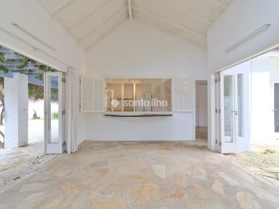 Casa à venda com 180m², 3 quartos, 3 suítes, 2 vagas no bairro Campeche em Florianópolis - Foto 30