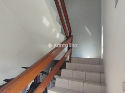 Casa à venda com 360m², 6 quartos, 4 vagas no bairro Carianos em Florianópolis - Foto 19