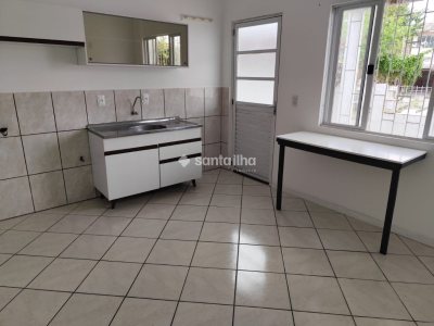 Casa à venda com 360m², 6 quartos, 4 vagas no bairro Carianos em Florianópolis - Foto 12