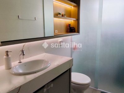 Casa à venda com 360m², 6 quartos, 4 vagas no bairro Carianos em Florianópolis - Foto 27