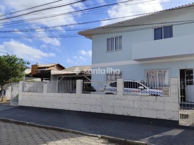 Casa à venda com 360m², 6 quartos, 4 vagas no bairro Carianos em Florianópolis - Foto 5