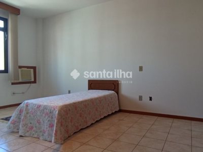 Casa à venda com 395m², 5 quartos, 4 suítes, 4 vagas no bairro Agronômica em Florianópolis - Foto 5