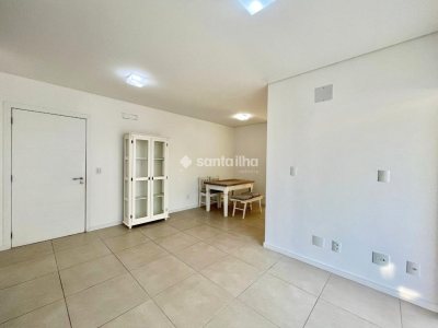 Apartamento à venda com 90m², 3 quartos, 1 suíte, 2 vagas no bairro Campeche em Florianópolis - Foto 2