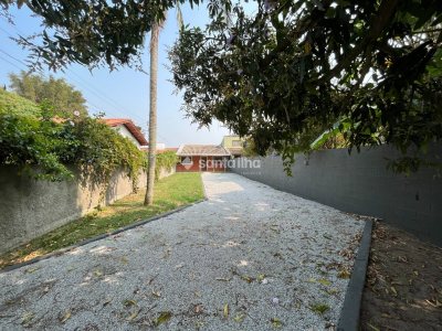 Casa à venda com 100m², 2 quartos, 1 suíte, 2 vagas no bairro Campeche em Florianópolis - Foto 3