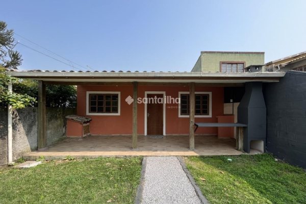 Casa à venda com 100m², 2 quartos, 1 suíte, 2 vagas no bairro Campeche em Florianópolis