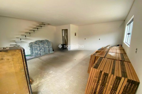 Casa à venda com 85m², 2 quartos, 2 suítes, 1 vaga no bairro Rio Tavares em Florianópolis