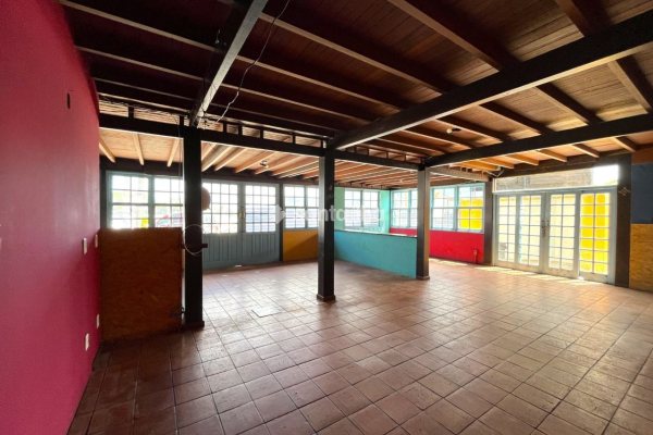 Ponto Comercial para alugar com 270m² no bairro Lagoa da Conceição em Florianópolis
