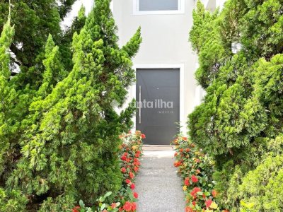 Casa para alugar ou comprar com 358m², 4 quartos, 4 suítes, 3 vagas no bairro Rio Tavares em Florianopolis - Foto 3