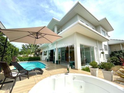 Casa para alugar ou comprar com 358m², 4 quartos, 4 suítes, 3 vagas no bairro Rio Tavares em Florianopolis - Foto 28