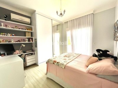 Casa para alugar ou comprar com 358m², 4 quartos, 4 suítes, 3 vagas no bairro Rio Tavares em Florianopolis - Foto 42