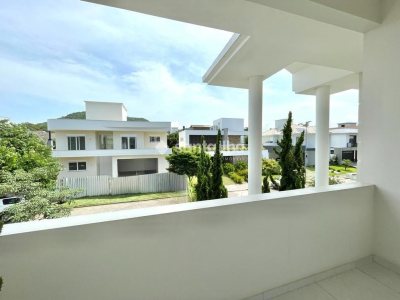 Casa para alugar ou comprar com 358m², 4 quartos, 4 suítes, 3 vagas no bairro Rio Tavares em Florianopolis - Foto 44