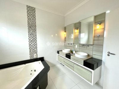 Casa para alugar ou comprar com 358m², 4 quartos, 4 suítes, 3 vagas no bairro Rio Tavares em Florianopolis - Foto 50