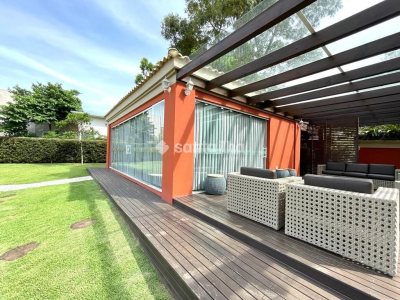 Casa para alugar ou comprar com 358m², 4 quartos, 4 suítes, 3 vagas no bairro Rio Tavares em Florianopolis - Foto 60