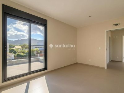Casa à venda com 172m², 4 quartos, 1 suíte, 2 vagas no bairro Pântano do Sul em Florianópolis - Foto 15