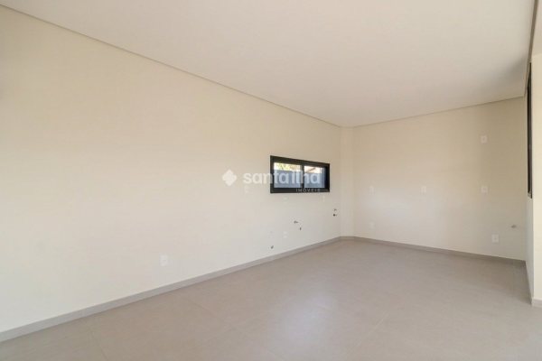Casa à venda com 172m², 4 quartos, 1 suíte, 2 vagas no bairro Pântano do Sul em Florianópolis