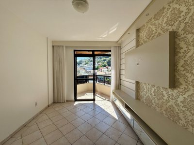 Apartamento à venda com 76m², 2 quartos, 1 suíte, 1 vaga no bairro Centro em Florianópolis - Foto 9