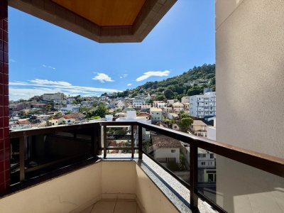 Apartamento à venda com 76m², 2 quartos, 1 suíte, 1 vaga no bairro Centro em Florianópolis - Foto 10