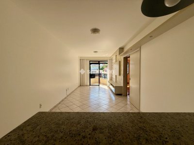 Apartamento à venda com 76m², 2 quartos, 1 suíte, 1 vaga no bairro Centro em Florianópolis - Foto 7