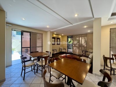 Apartamento à venda com 76m², 2 quartos, 1 suíte, 1 vaga no bairro Centro em Florianópolis - Foto 39