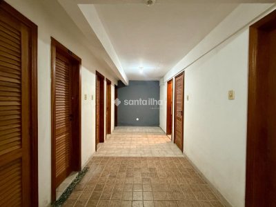Apartamento à venda com 76m², 2 quartos, 1 suíte, 1 vaga no bairro Centro em Florianópolis - Foto 44