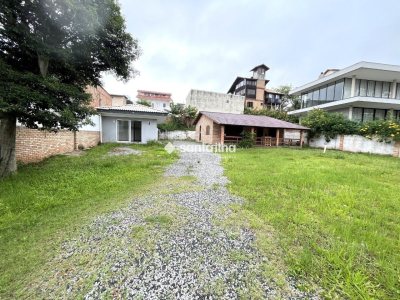 Casa para alugar com 185m², 3 quartos, 1 suíte, 5 vagas no bairro Campeche em Florianópolis - Foto 21