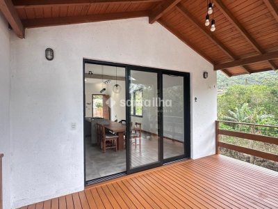 Casa à venda com 125m², 2 quartos, 1 suíte, 4 vagas no bairro Açores em Florianópolis - Foto 4