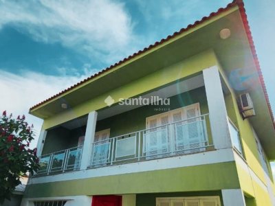 Casa à venda com 160m², 4 quartos, 2 suítes, 3 vagas no bairro Campeche em Florianopolis - Foto 2