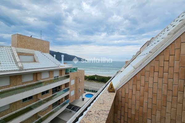 Cobertura à venda com 144m², 4 quartos, 3 suítes, 2 vagas no bairro Pântano do Sul em Florianópolis