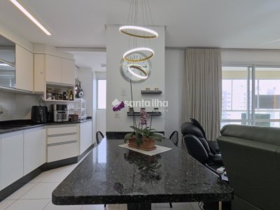 Apartamento à venda com 67m², 2 quartos, 1 suíte, 1 vaga no bairro Agronômica em Florianópolis - Foto 10