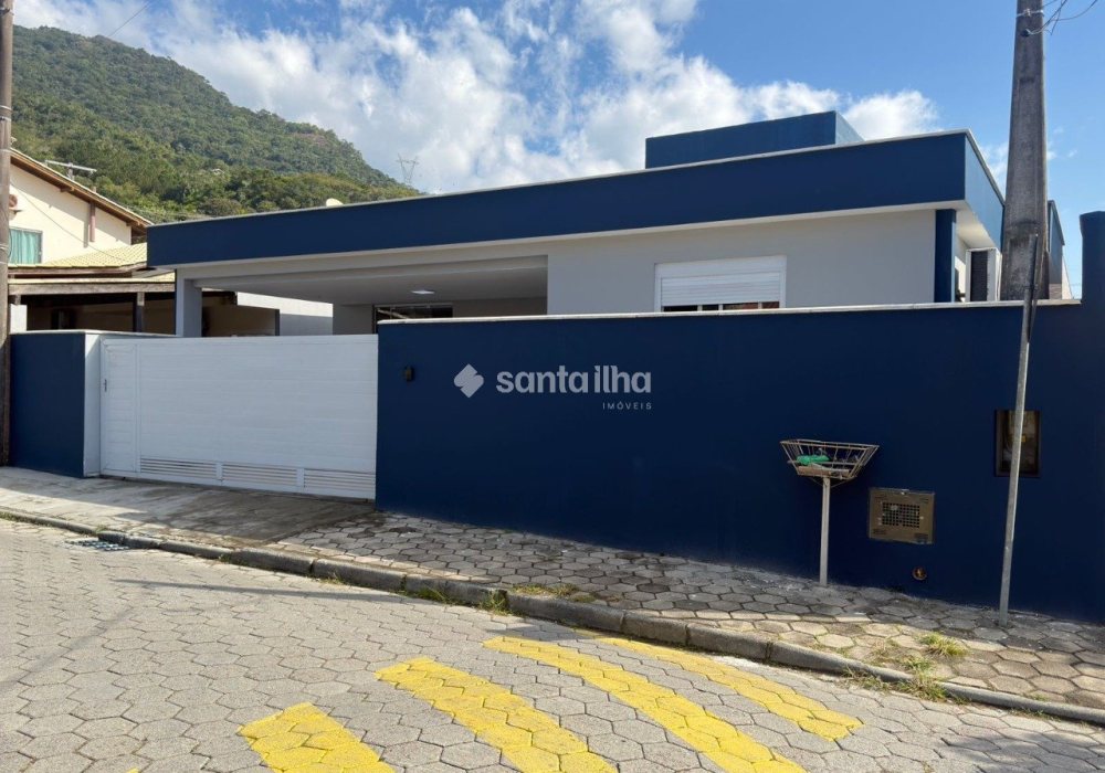 Casa à venda com 128m², 2 quartos, 2 suítes, 2 vagas no bairro Ribeirão da Ilha em Florianópolis - Foto 1