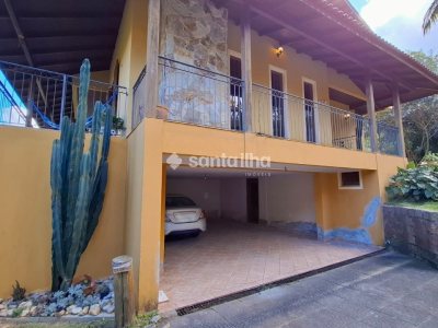 Casa à venda com 430m², 4 quartos, 1 suíte, 4 vagas no bairro Lagoa da Conceição em Florianópolis - Foto 22