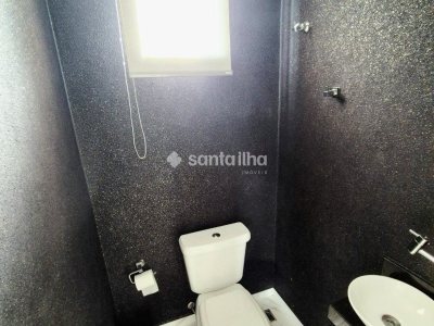 Casa à venda com 128m², 2 quartos, 2 suítes, 2 vagas no bairro Ribeirão da Ilha em Florianópolis - Foto 14
